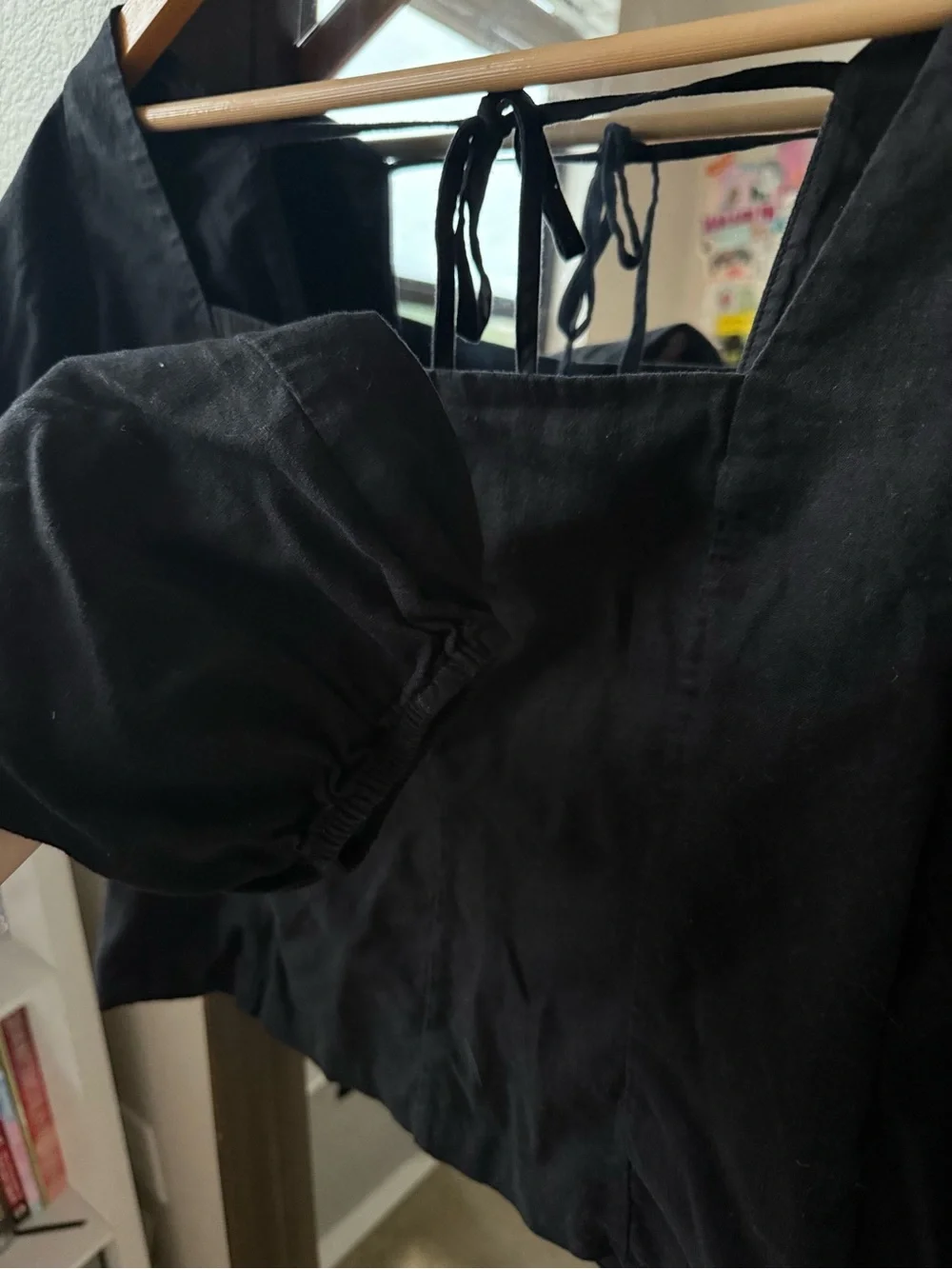 Gap Black Square Neck Puff Sleeve Top - Picture 3 of 4